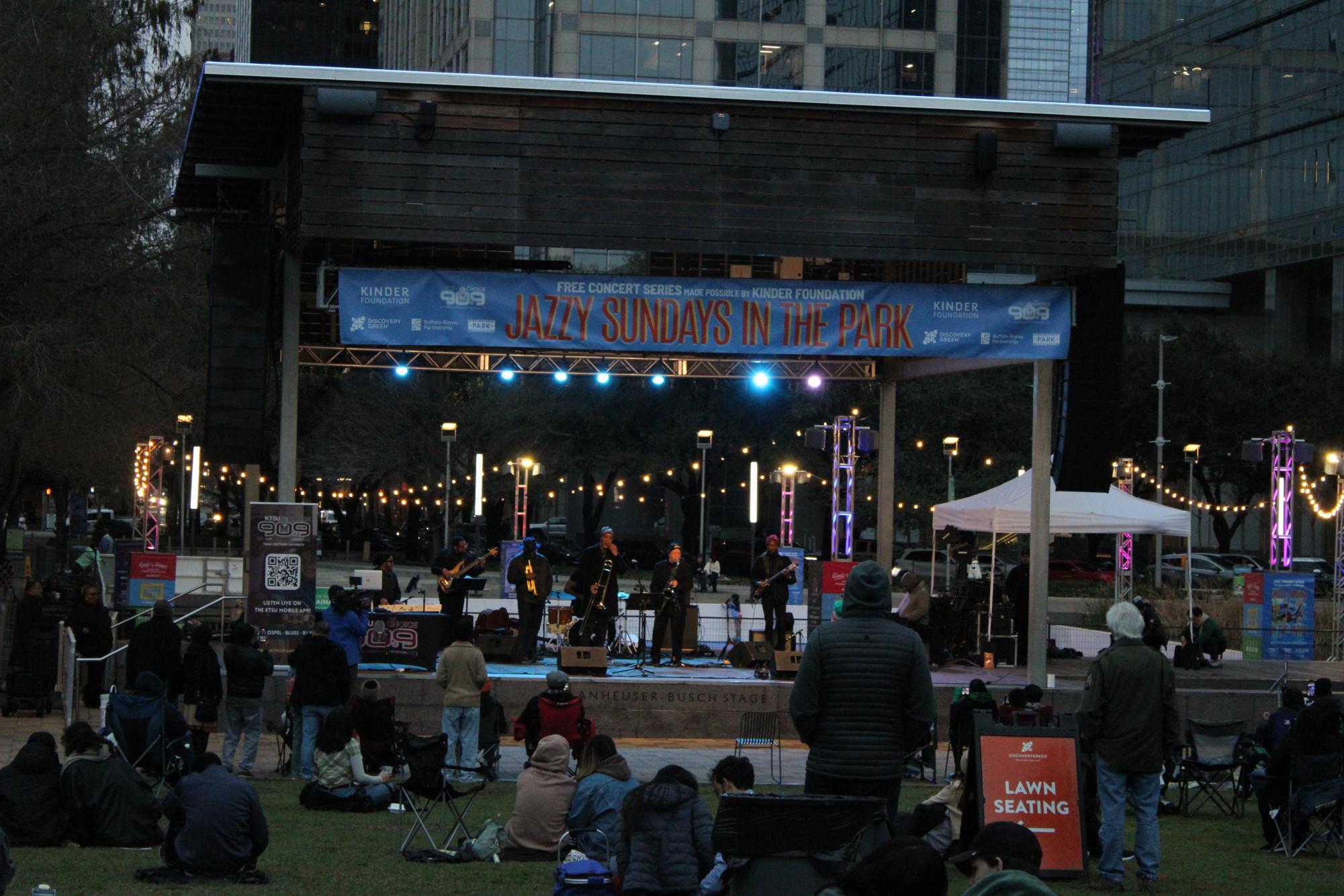 UMAC and UHDBC joined together for Jazz Sundays in the Parks at Discovery Green